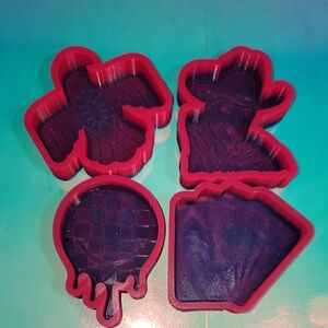 Destash FRESHIE mold MOLD GONE WILD